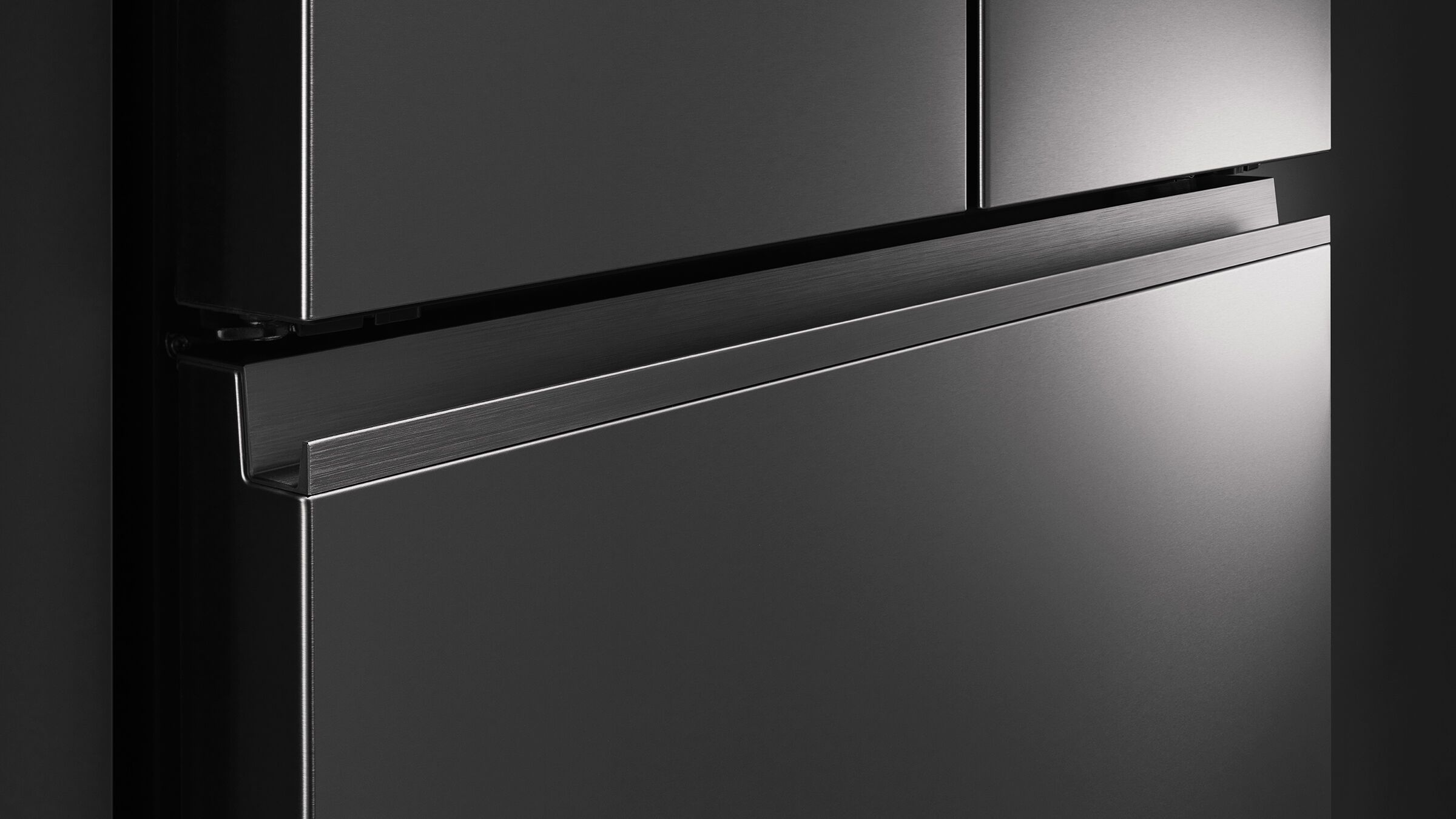 18cu ft Series 7 French Door Refrigerator Freezer - RF178ANX1