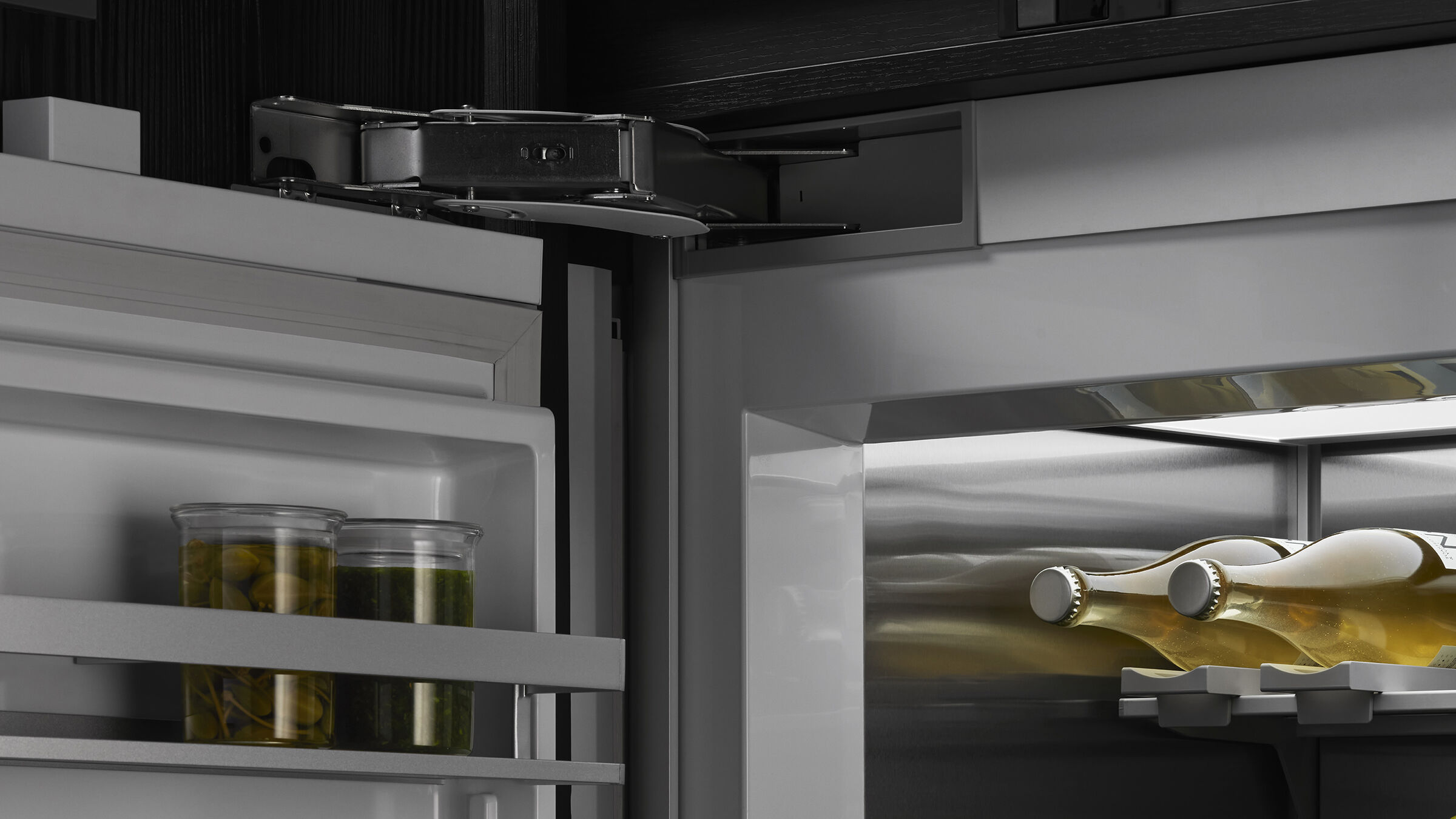 76cm Series 11 Integrated Column Refrigerator, Water - RS7621SRHE1