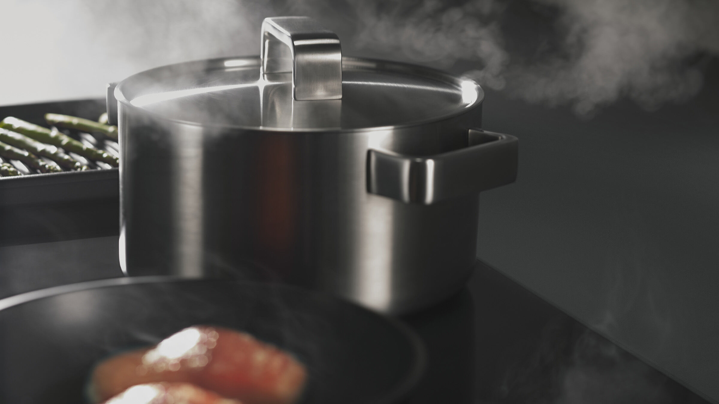 90cm Series 5 5 Zone Induction Cooktop, SmartZone - CI905ZCTB2