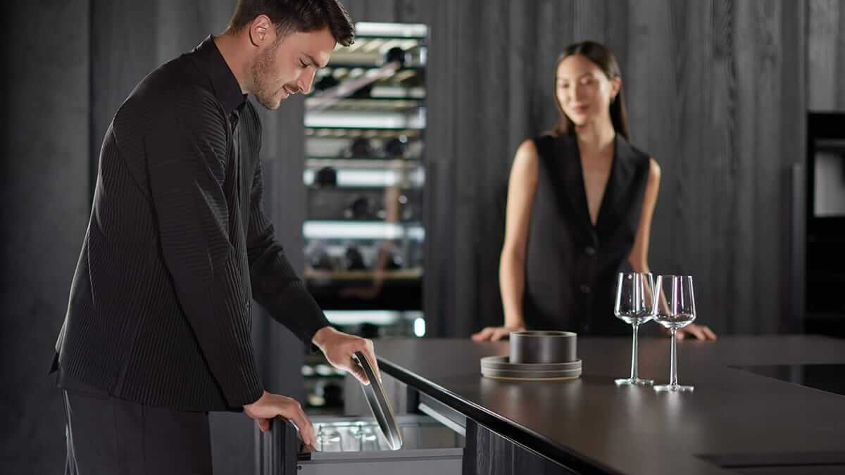 Intuitive oven controls