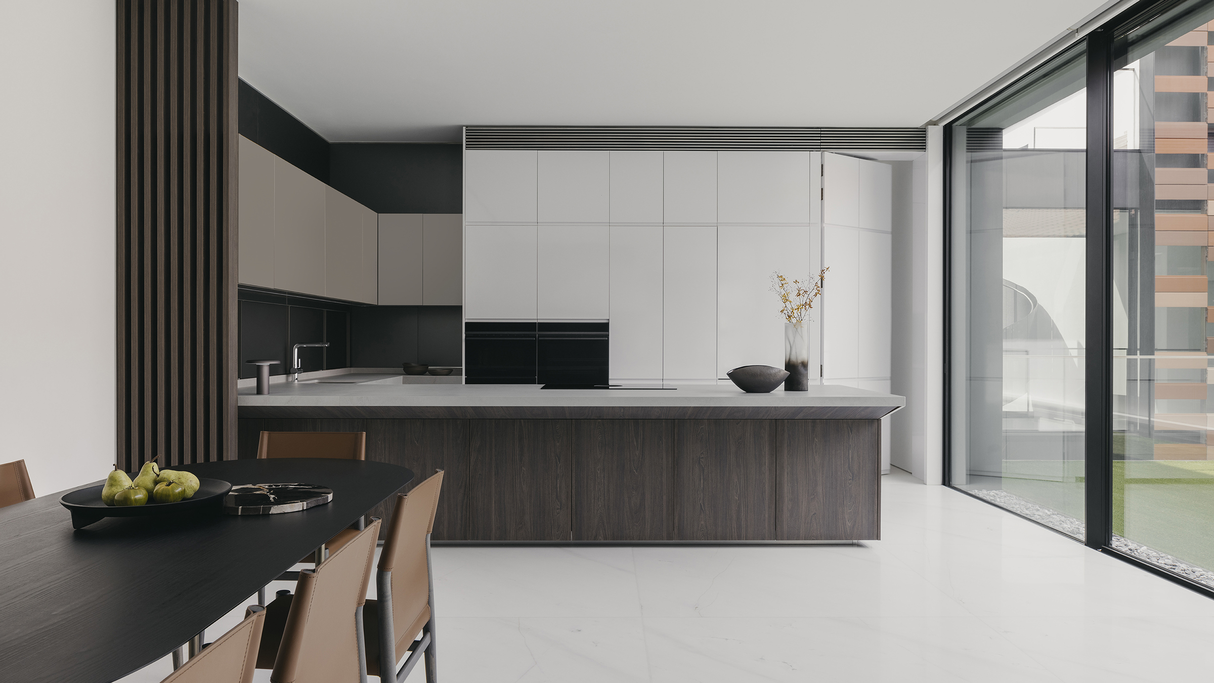 Indoor Kitchen overlooking Fisher & Paykel Minimal Black Oven